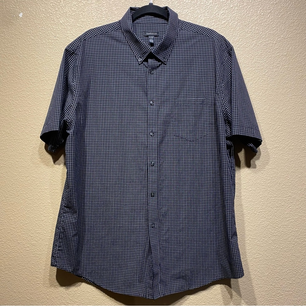 Van Heusen Men’s XLT Button Up Short Sleeve Shirt